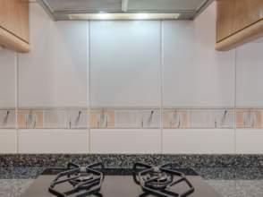 Venta de piso amplio y adaptado en Salt, La Massana de 2ª mano - 9836