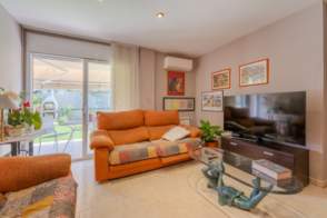 Venta de piso amplio y adaptado en Salt, La Massana de 2ª mano - 9836