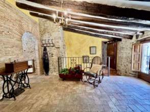 Venta de villa reformada en Fontanilles de 2ª mano - 9801