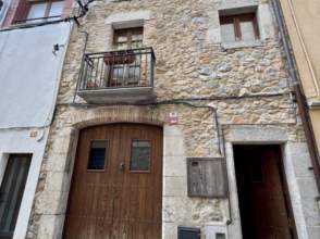 Venta de villa reformada en Fontanilles