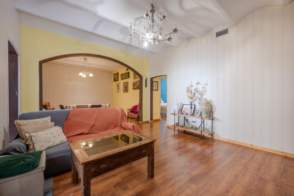 Piso en venta en el Barri Vell de Girona Capital de 2ª mano - 9881