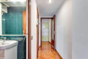 Venta de piso exterior de 3 habitaciones en La Sagrada Família, Barcelona Capital de 2ª mano - 9886