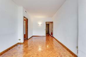 Venta de piso exterior de 3 habitaciones en La Sagrada Família, Barcelona Capital de 2ª mano - 9886