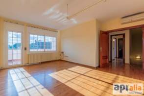 Venta de villa espaciosa en Sant Pere de Vilamajor de 2ª mano - 9871