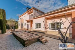 Venta de villa espaciosa en Sant Pere de Vilamajor de 2ª mano - 9871