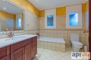 Venta de villa espaciosa en Sant Pere de Vilamajor de 2ª mano - 9871