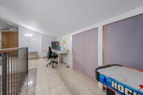 Dúplex en venta en Santa Eugènia, Girona Capital de 2ª mano - 9861