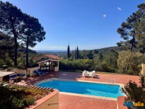 Villa en Venta en Lloret de Mar de 2ª mano - 9901
