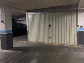 Garage for sale in Centre