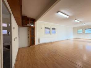 Local Comercial en Alquiler en Sant Jordi Desvalls de 2ª mano - 9986