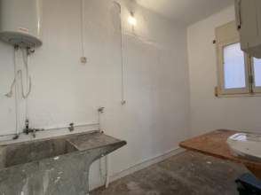 Local Comercial en Alquiler en Sant Jordi Desvalls de 2ª mano - 9986