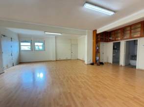 Local Comercial en Alquiler en Sant Jordi Desvalls de 2ª mano - 9986