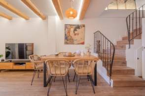 Venta de dúplex reformado en Salt, La Massana