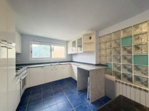 Venta de piso en Sant Julià de Ramis de 2ª mano - 10031