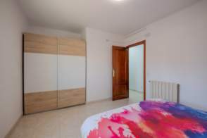 Piso en venta en Sant Narcís de 2ª mano - 5671