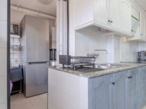 Piso en venta en Sant Narcís de 2ª mano - 5671