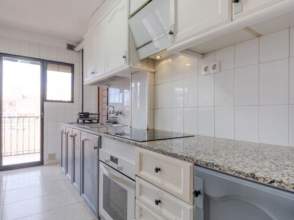 Piso en venta en Sant Narcís de 2ª mano - 5671