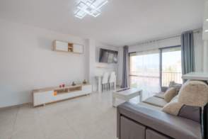 Piso en venta en Sant Narcís de 2ª mano - 5671