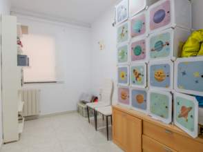 Piso en venta en Sant Narcís de 2ª mano - 5671