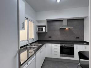 Venta de piso reformado en Eixample-Centre, Girona Capital de 2ª mano - 7166