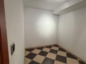 A partir de Abril - Preciosa Casa en Alquiler en Quart de 2ª mano - 5796
