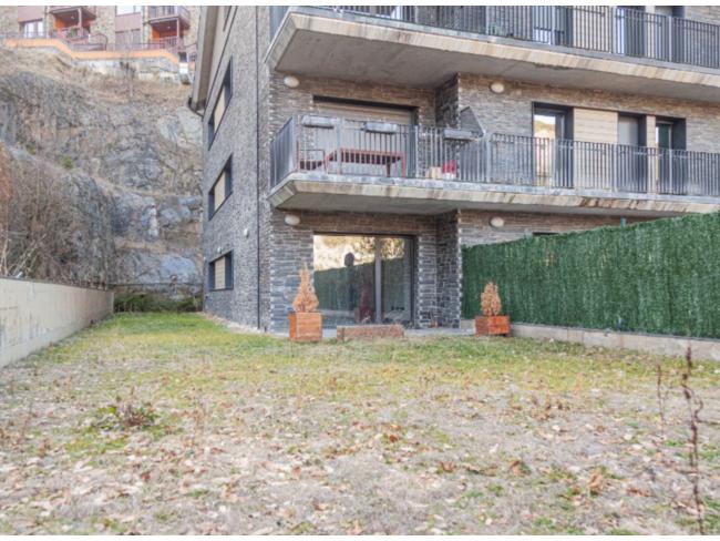 Pis de 3 habitacions en venda a Ordino · 45 de 60