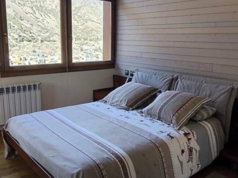 8-bedroom chalet for sale in La Comella, Andorra la Vella · 32 of 60