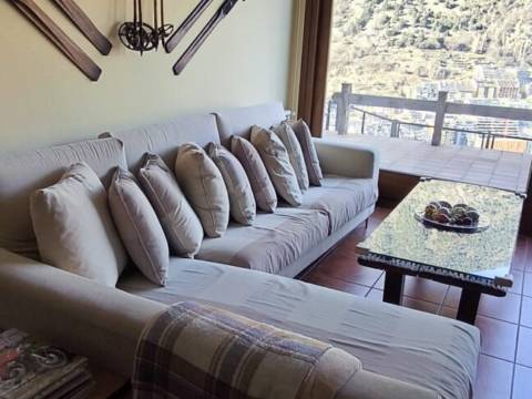 8-bedroom chalet for sale in La Comella, Andorra la Vella · 2 of 60