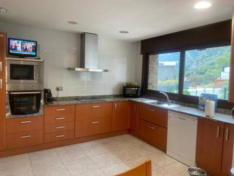 4-bedroom flat for sale in Centre, Andorra la Vella · 34 of 60
