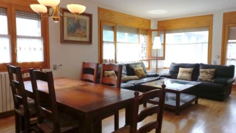 3-bedroom flat for rent in Ordino · 53 of 60