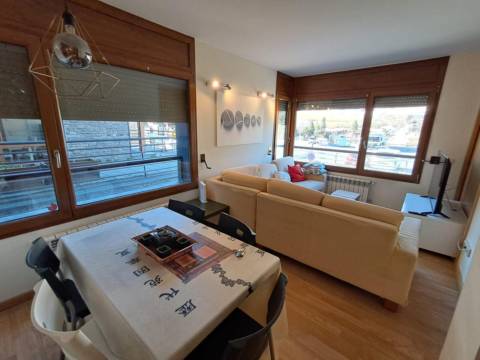2-bedroom flat for rent in El Tarter, Canillo · 2 of 34