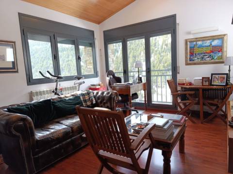 2-bedroom penthouse for sale in Bordes d'Envalira, Canillo · 6 of 60
