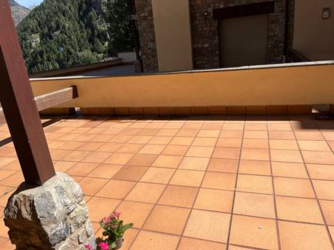 1-bedroom flat for rent in Canillo · 2 of 48