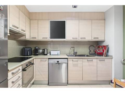 Appartement 3 chambres à vendre à Centre, Andorre-la-Vieille · 60 sur 60