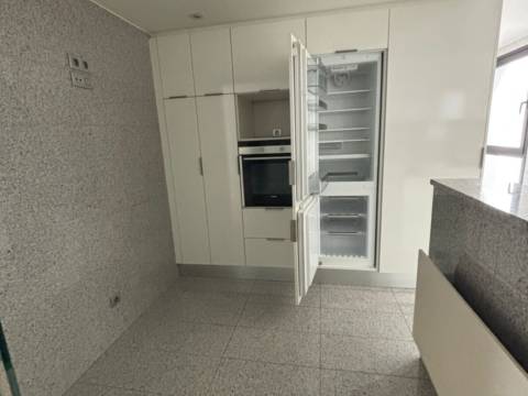 Pis de 3 habitacions de lloguer a Escaldes-Engordany · 6 de 22