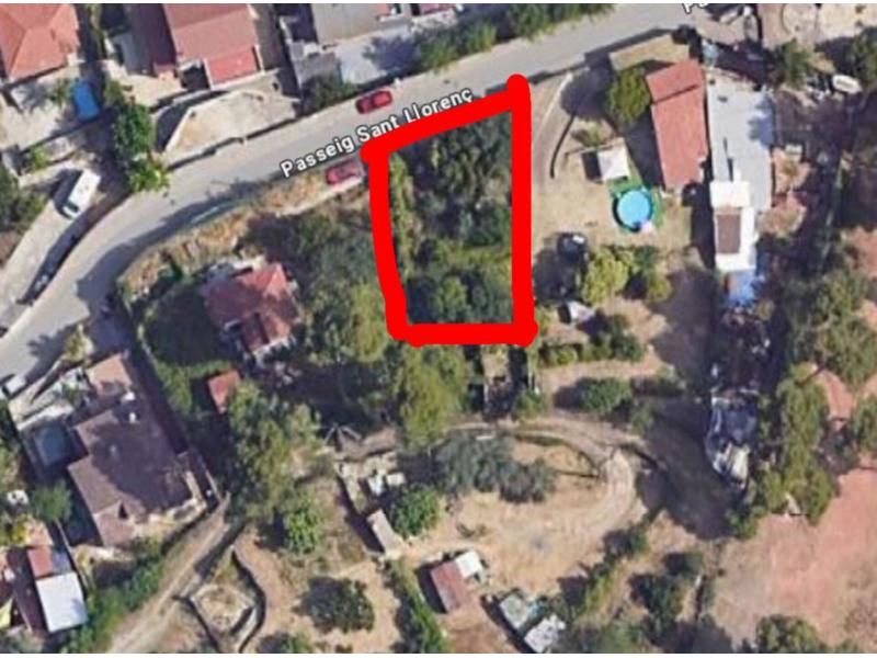 Terreno edificable y vallado en Castellbisbal, cerca de la B-40 · Entorno