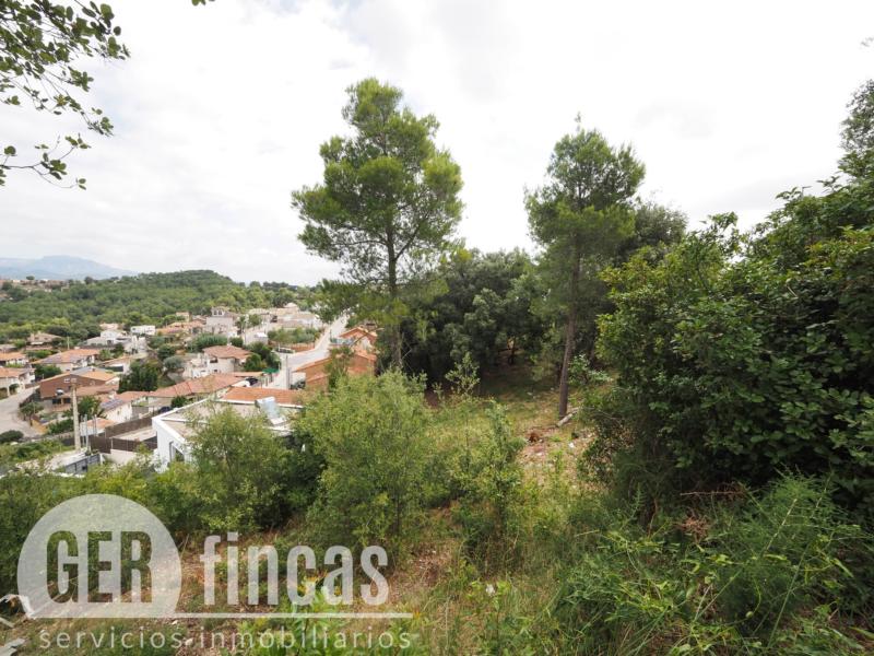 Parcela de 809 m² para dos viviendas en Can Palet, Terrassa · Vistas