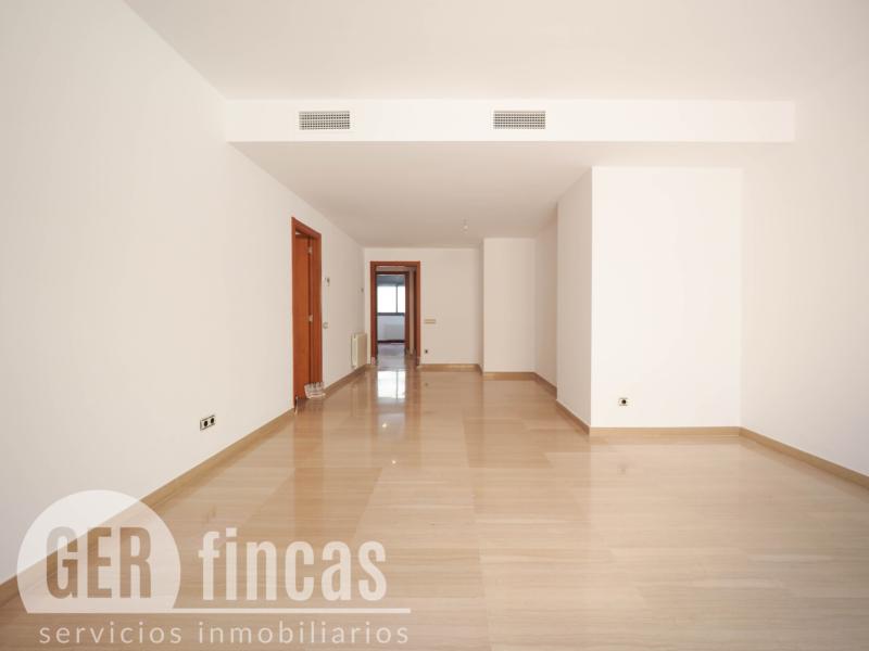 Planta baja · Terraza de 25 m² · Comedor