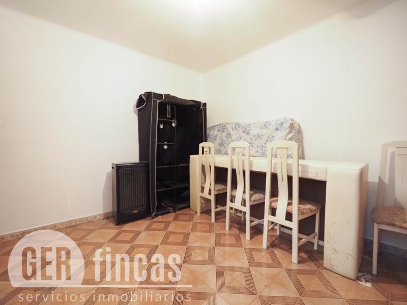 Con ascensor · Dormitorio