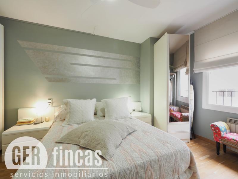 Reformado · Balcón y ascensor · Dormitorio