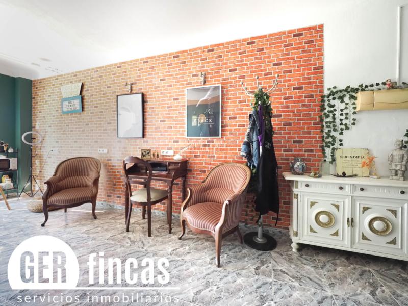Local de 38 m² · Planta baja · Comedor