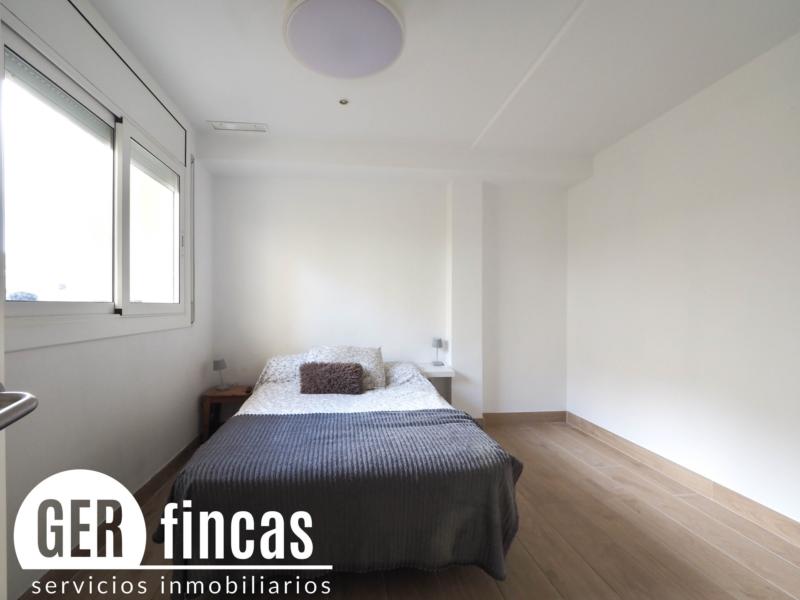 Reformado · 3 balcones · Dormitorio