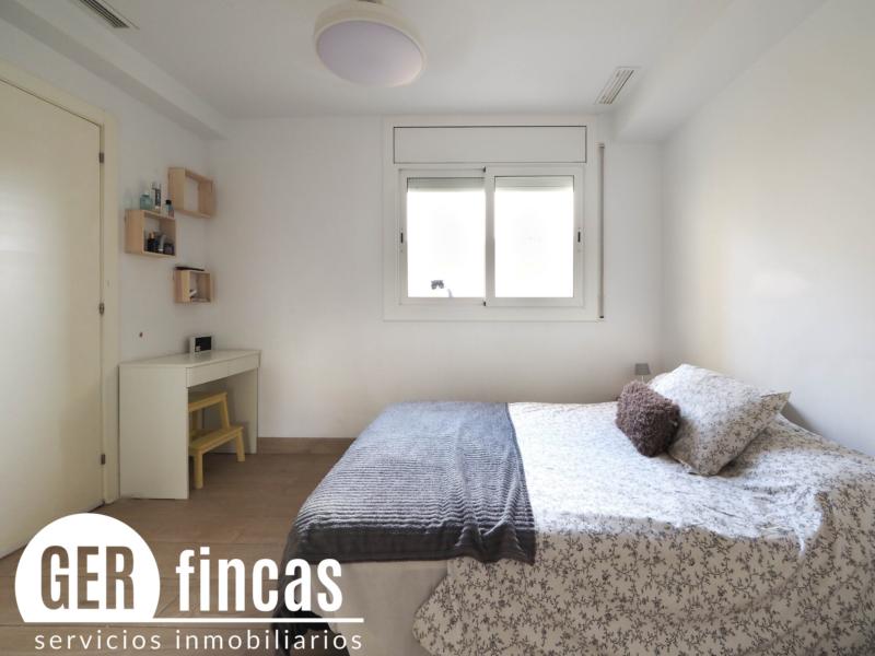 Reformado · 3 balcones · Dormitorio
